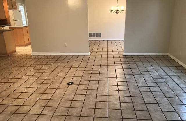 8434 Brierwood Road Gallery 3