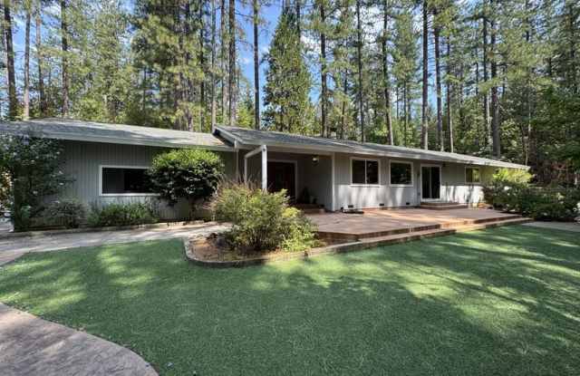 11780 East Bennett Road - 11780 East Bennett Road, Nevada County, CA 95945