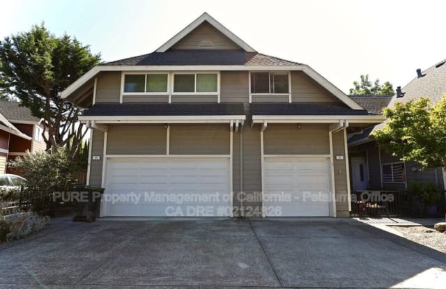 21 Meadowbrook Ct - 21 Meadowbrook Court, Cotati, CA 94931