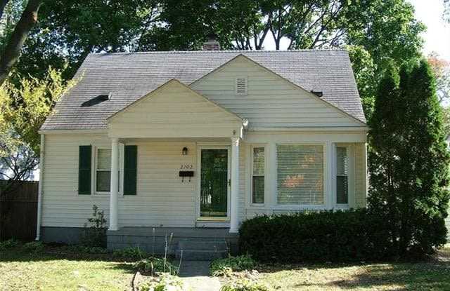 2702 N Main Street - 2702 North Main Street, Royal Oak, MI 48073