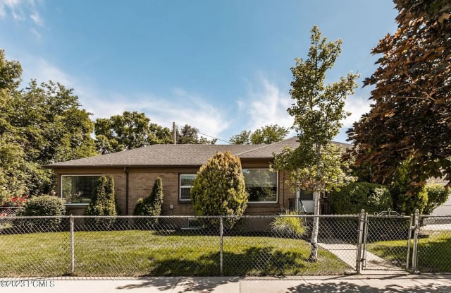632 Kensington Avenue - 632 Kensington Avenue, Salt Lake City, UT 84105
