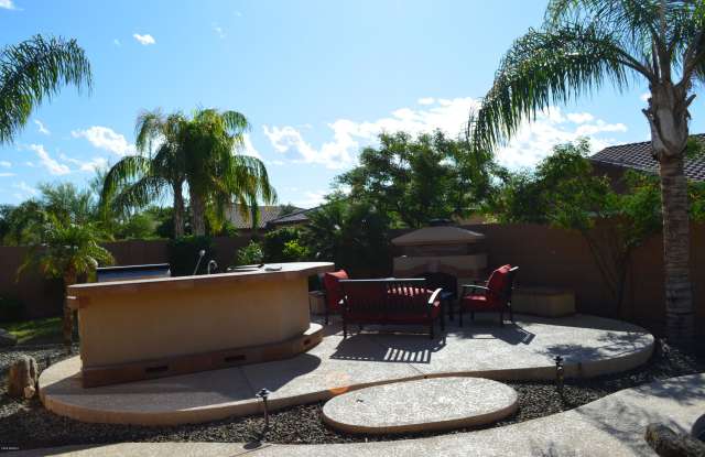 12061 W MINER Trail Gallery 4