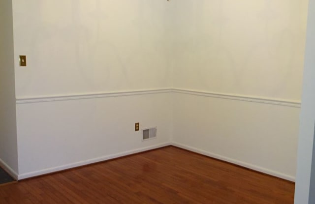 306-B WAYNE STREET Gallery 3