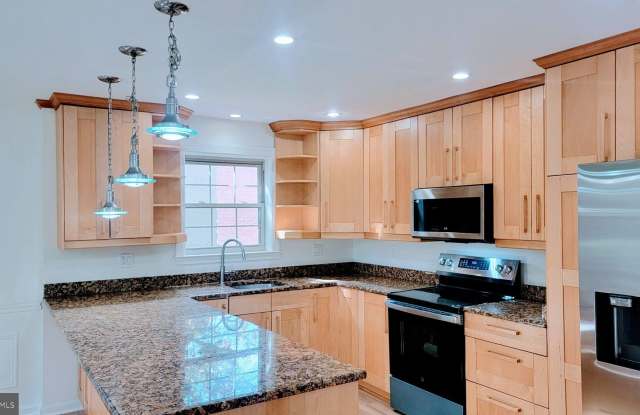 2672 CENTENNIAL Court Gallery 4