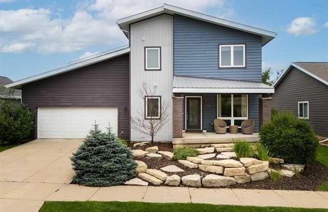 5019 Sawgrass Terrace Gallery 1