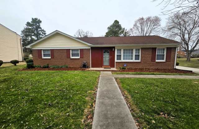 3 Bedroom House in Petersburg - 111 Richland Road, Petersburg, VA 23805 3 Bedroom House in Petersburg - 111 Richland Road, Petersburg, VA 23805