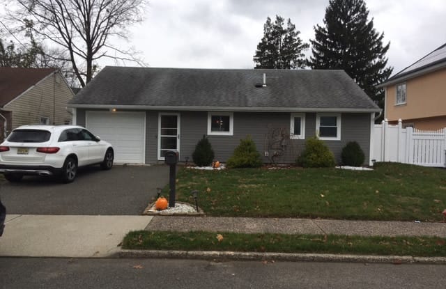41 Hahn Avenue - 41 Hahn Avenue, Bergen County, NJ 07662