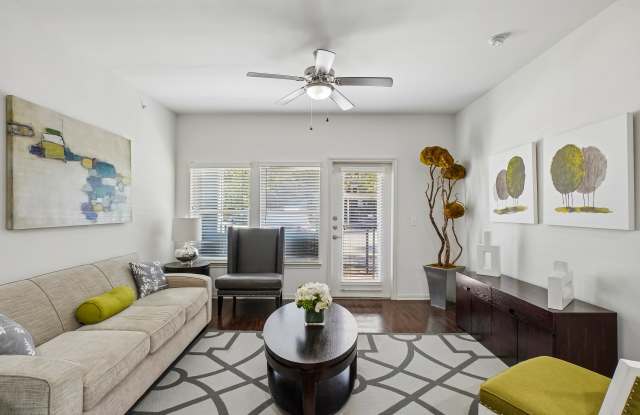 Lakewood Flats Gallery 1