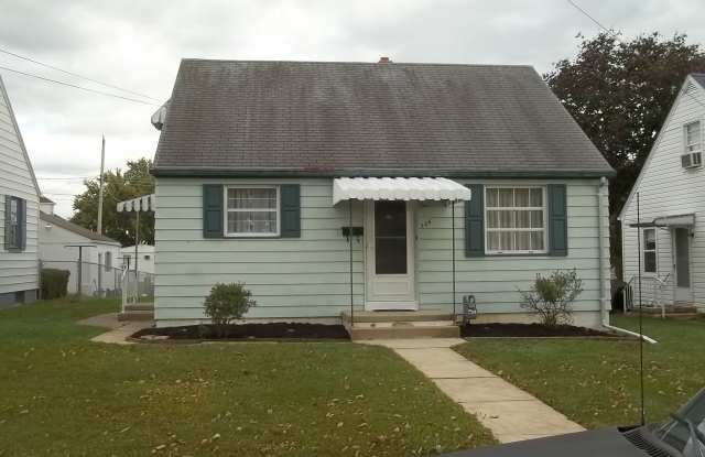 326 Scyamore Lane - 326 Sycamore Lane, Hanover, PA 17331