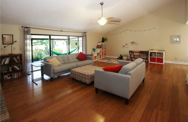 2006 E TIMBERLANE DRIVE Gallery 4
