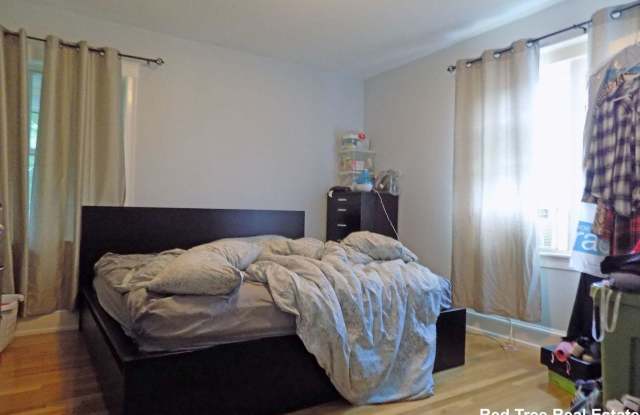 37 N Crescent Circuit Gallery 4