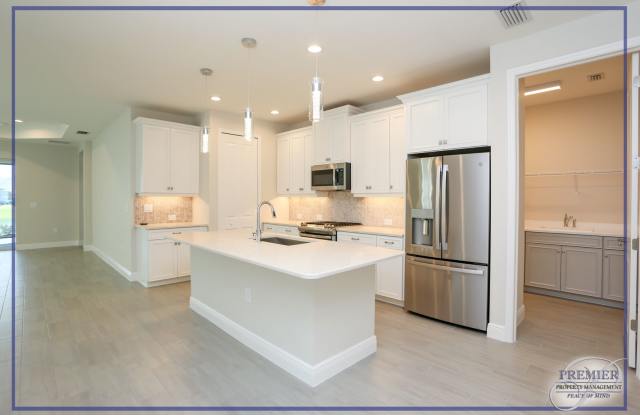 ***SMALL DOG FRIENDLY***MARQUESA ISLES***GREAT LOCATION***BRAND NEW COMMUNTIY AND AMENITIES***LARGE VILLA 3.5 BED/2 BATH***TWO CAR GARAGE*** photos photos