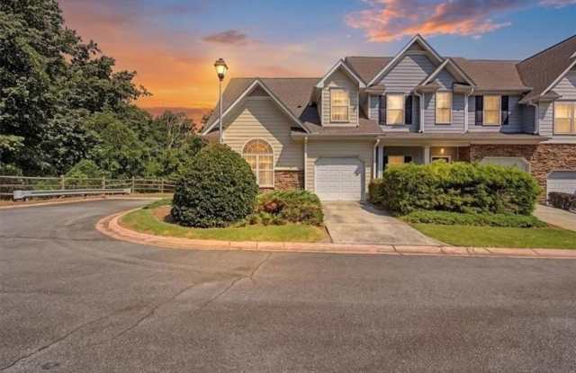 330 General Wheeler Drive NW Gallery 2