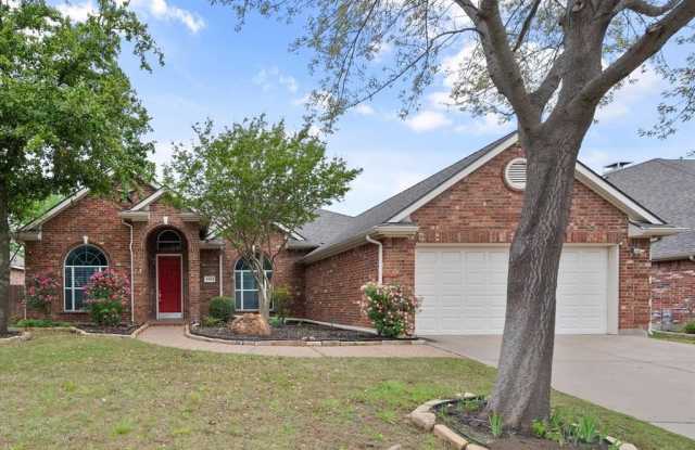 4303 Lone Oak Drive - 4303 Lone Oak Drive, Mansfield, TX 76063