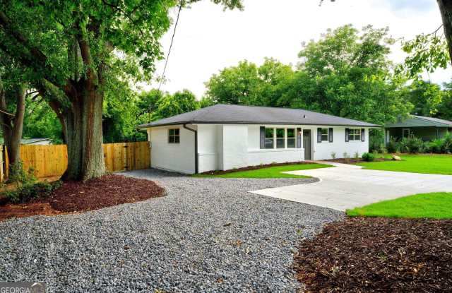 230 Morningview Drive Gallery 3