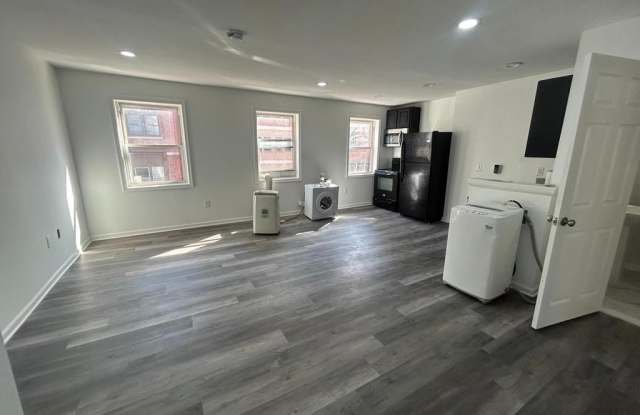 717 SANSOM STREET photos photos