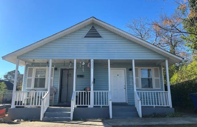 Fully Renovated Apartment Duplex Located in the Heart of Edgewood - 2227B photos photos