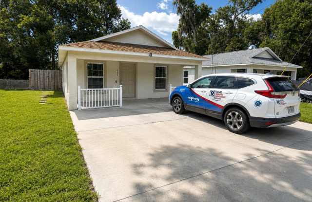Modern Open-Concept Home Near I-75 & Downtown Ocala photos photos Modern Open-Concept Home Near I-75 & Downtown Ocala photos photos