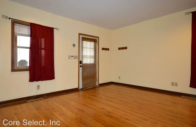 1340 Courtland Avenue - 1340 Courtland Ave Gallery 2
