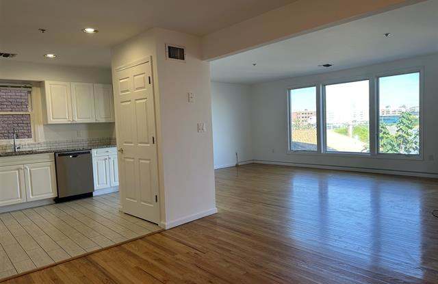 8911 Riverside Pl - 8911 Riverside Place, North Bergen, NJ 07047