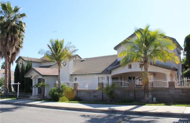 26147 Wallack Place Gallery 3