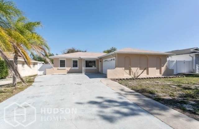 1611 Cromwell Drive Gallery 2