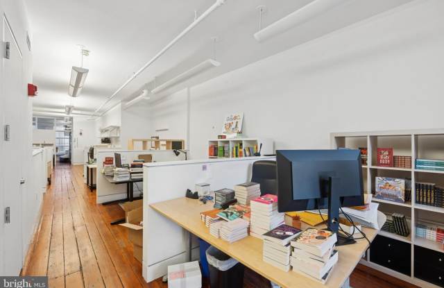 215 CHURCH Street Gallery 3