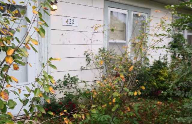 122 Mack Ave Gallery 2