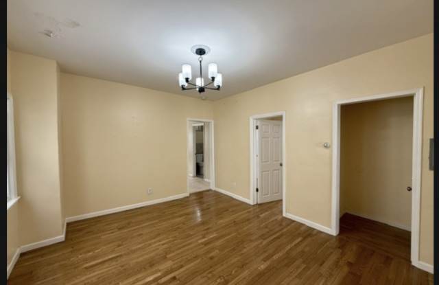 305-307 Sanford Ave - 2 photos photos 305-307 Sanford Ave - 2 photos photos