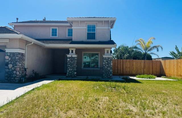 Coming soon! 4 Bedroom, 2.5 Bath Home For Rent photos photos