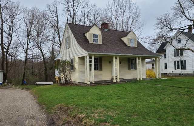 19 South Lake Street - 19 South Lake Street, Litchfield County, CT 06759