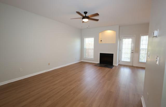 3 Bedroom 2.5 Bathroom Townhome in Gwinnett Gallery 4