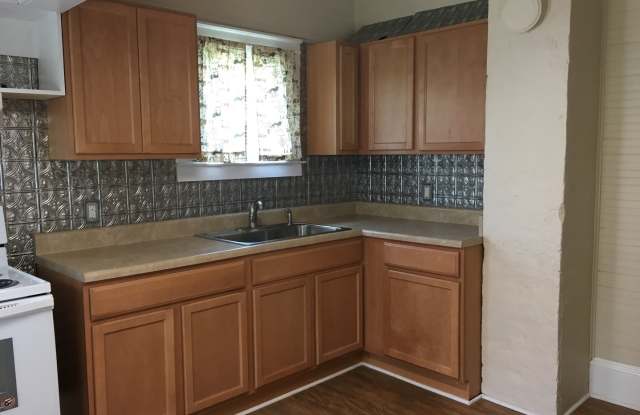 East Wendover area 2 BR with storage building and fenced yard Gallery 3