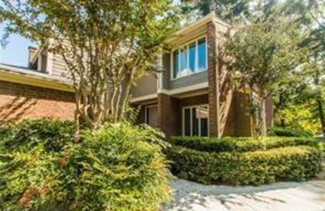 3998 COLUMNS Drive SE - 3998 Columns Dr SE, Cobb County, GA 30067