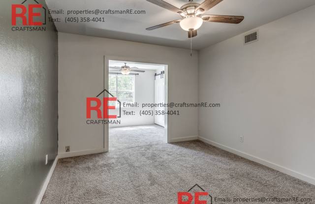 6732 North Meridian Avenue Gallery 4