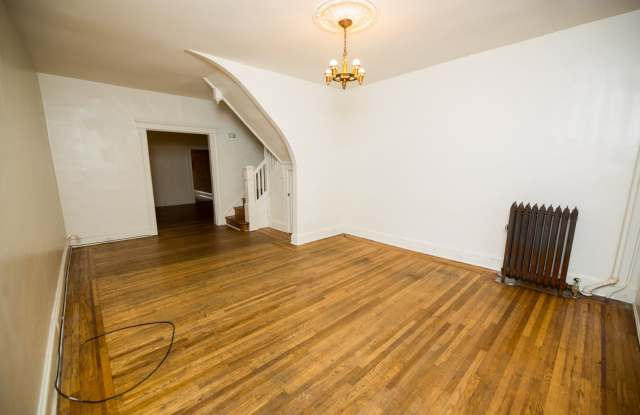 2027/2028 JHU Off-Campus Perfect 3bd/1.5ba w/ W/D!  Available 6/7/27! Gallery 4