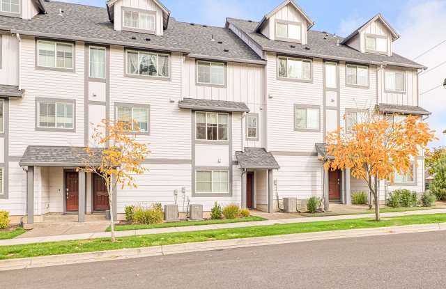 3 Bedroom, 3.5 Bathroom Cooper Mountain Townhouse photos photos