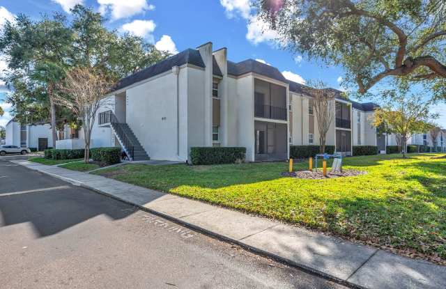 Great Brandon Location! Gallery 1