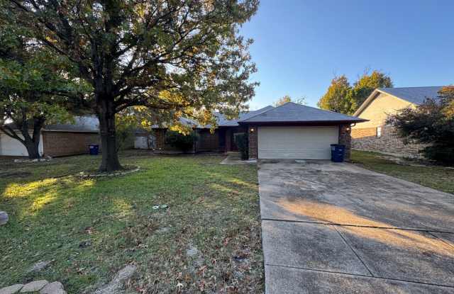 Nice Home in Keller close toaward winning Keller High - 706 Paintbrush Drive, Keller, TX 76248