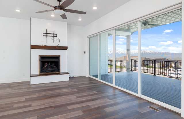 277 South 1250 East Gallery 2