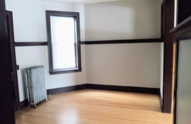 117 N 2nd Ave A3 - 117 North 2nd Avenue East, Duluth, MN 55805