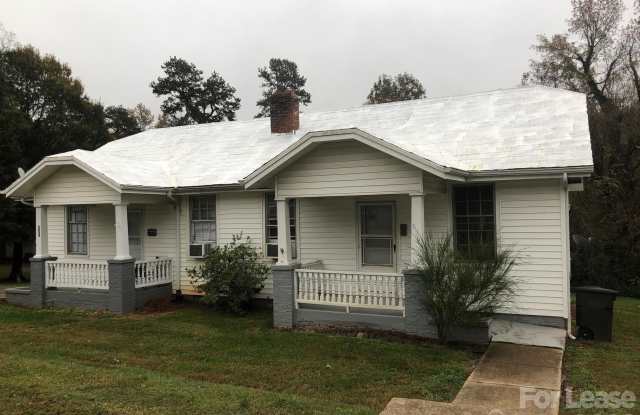 656 E Sharpe Street photos photos