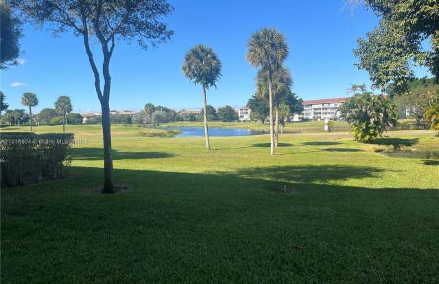 850 SW 133rd Ter photos photos