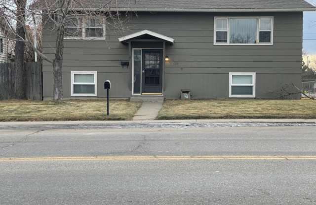 2044 Monad Road photos photos