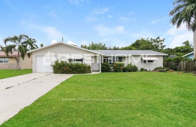 3000 South Seacrest Boulevard photos photos