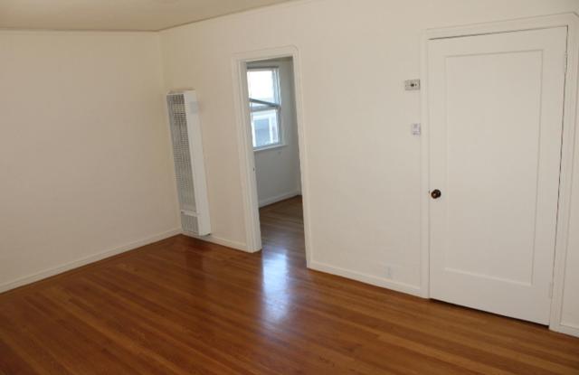 1209 &amp; 1211 MARIN AVE Gallery 4