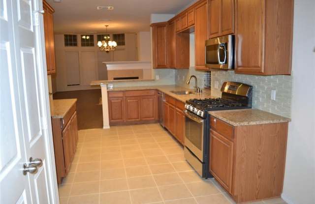 11502 Chaucer Drive Gallery 4