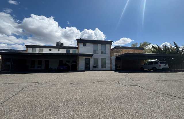 1165 Edgewood (12 Plex Cambridge Apartments) photos photos