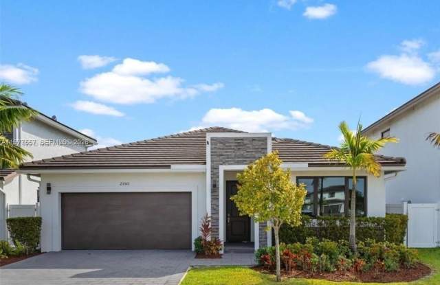 23501 SW 106 photos photos