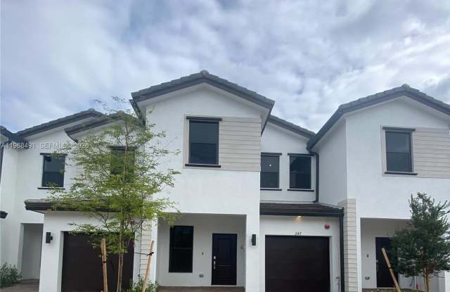 247 SW 159th Pl photos photos 247 SW 159th Pl photos photos